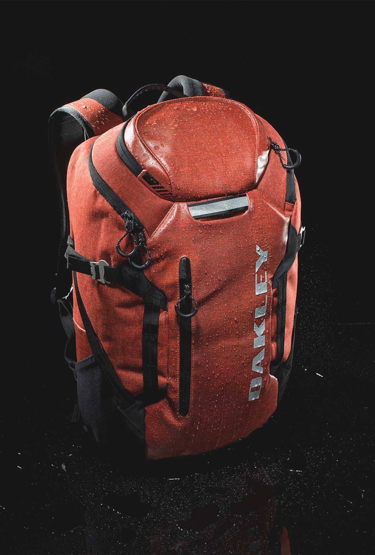 Oakley Voyager Backpack – DAEdesign